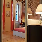 Splendid Housing Milano
